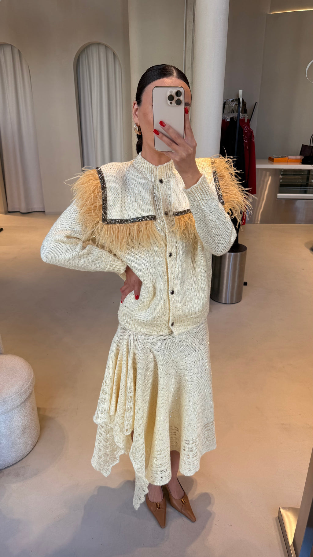 L’Éclat set in butter yellow