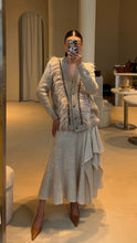 Load image into Gallery viewer, Beige Melange feathers set
