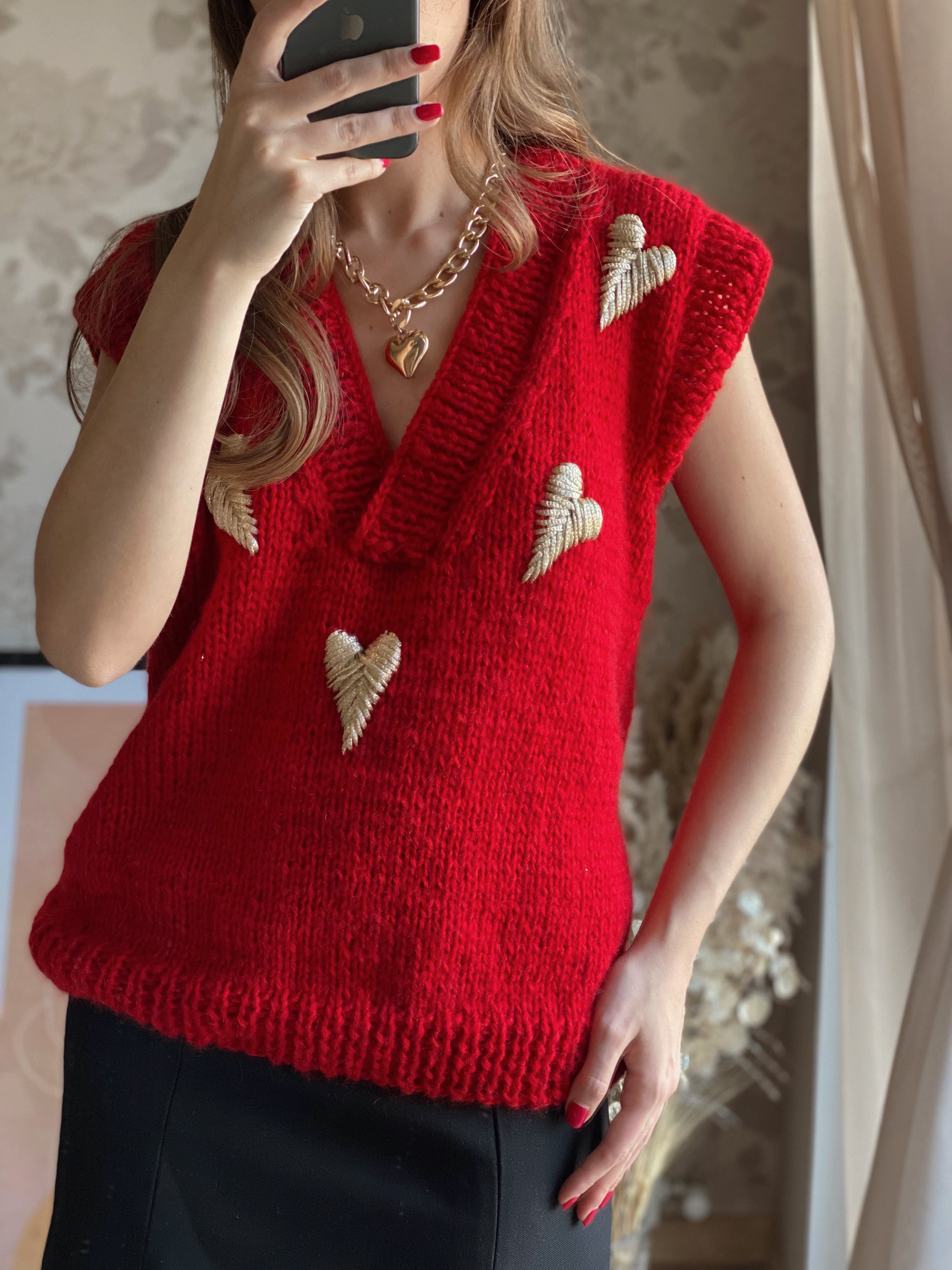 Red wool vest with hearts