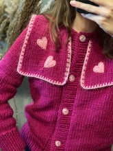 Load image into Gallery viewer, Pink wool cardigan with collar
